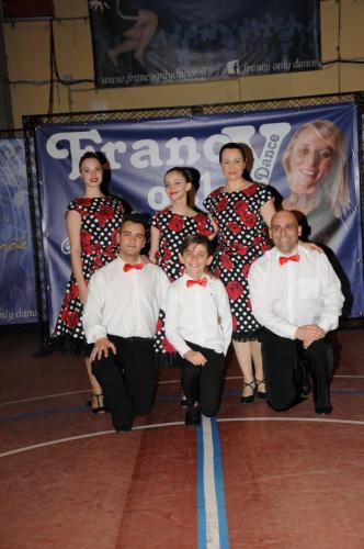 03Team-mixed-age-Swing-All-up
