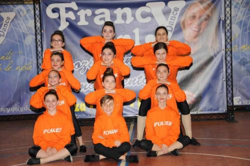 09Team-young-Hip-Hop-Step-up